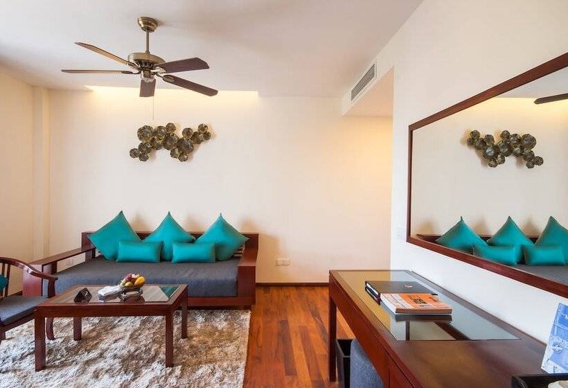 Suite, Lotus Blanc Resort
