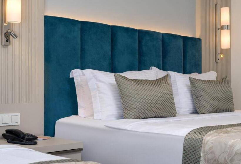 Номер Стандарт Вид на Сад, Pine Beach Belek