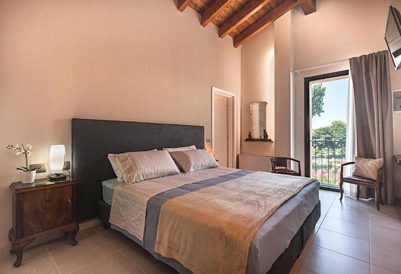 Family Suite, Le Ferrerie Agriturismo Fattoria Marchesini