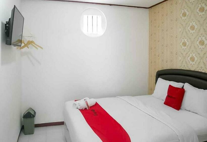 Номер Стандарт, Reddoorz Plus @ Alun Alun Nganjuk