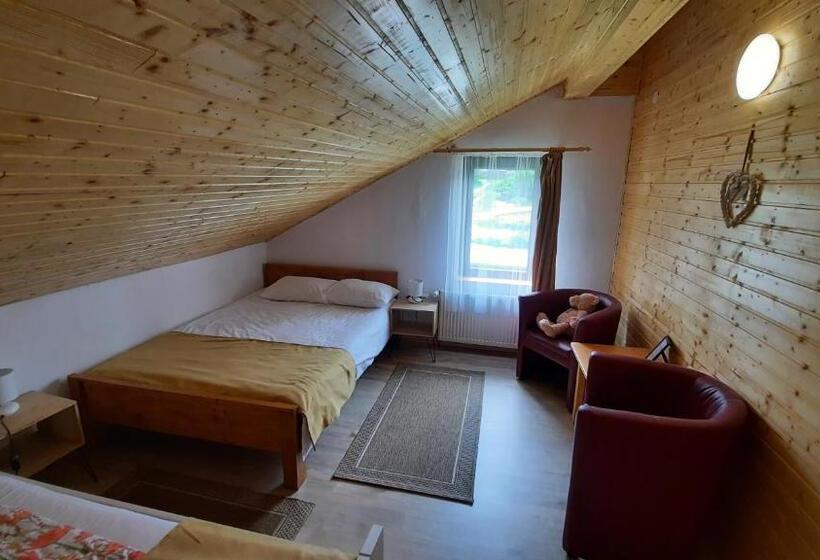 اتاق استاندارد سه تخته با چشم‌انداز, Casa De Vacanta Two Brothers Concept
