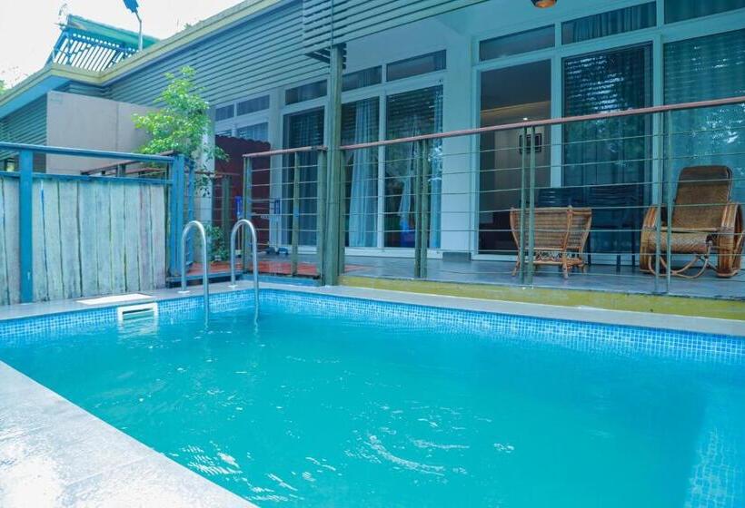 Вилла с 1 спальней и бассейном, Kuruva Island Resort And Spa   By Kabini Breeze, Wayanad