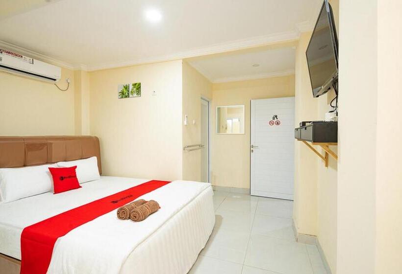 Номер Deluxe, Reddoorz Syariah Near Exit Toll Ciawi
