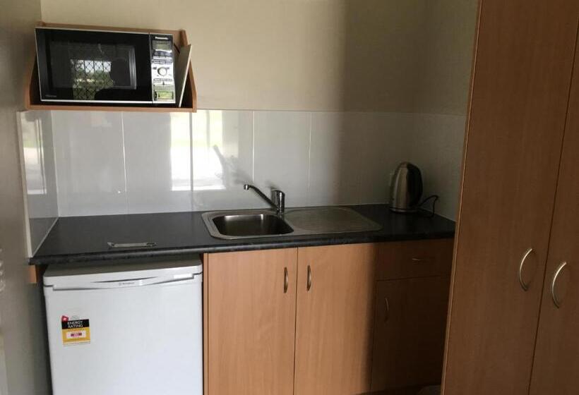 Номер Deluxe Кровать Кинг, Mundubbera Billabong Motor Inn