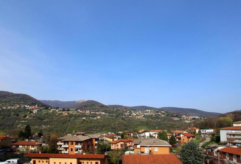 Студия Стандарт, La Chiocciola Guesthouse Briantea