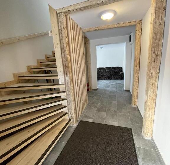 اتاق استاندارد, Pensiunea Vis Alpin Belis