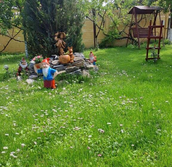 Дом 2 Спальни, Casa Dana