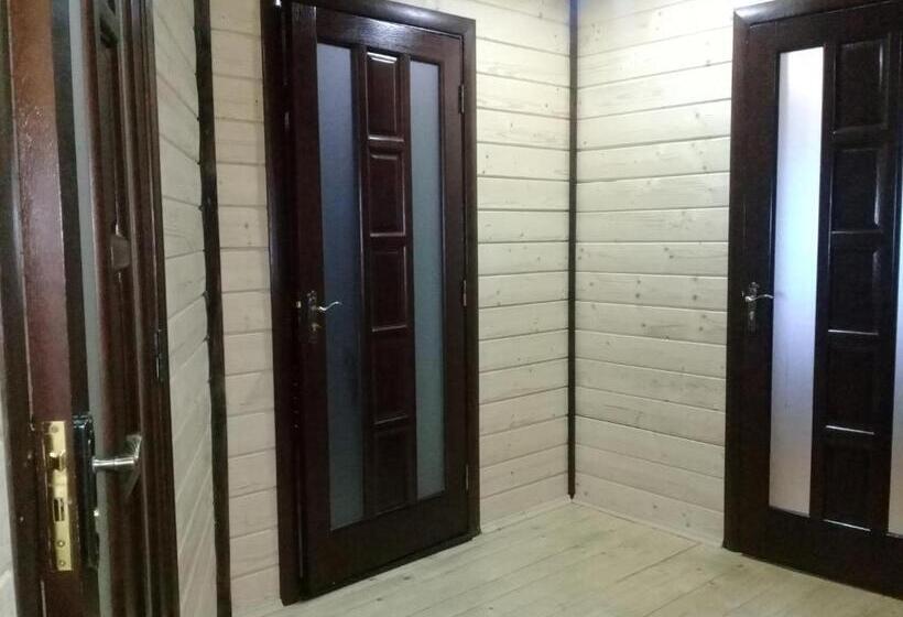 Дом 1 Спальня, Plavianska Sadyba