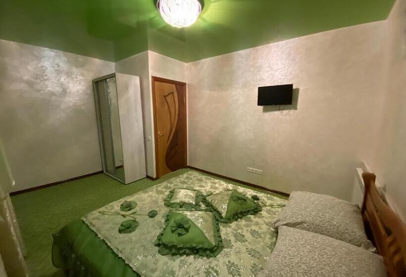 Дом 1 Спальня, Plavianska Sadyba