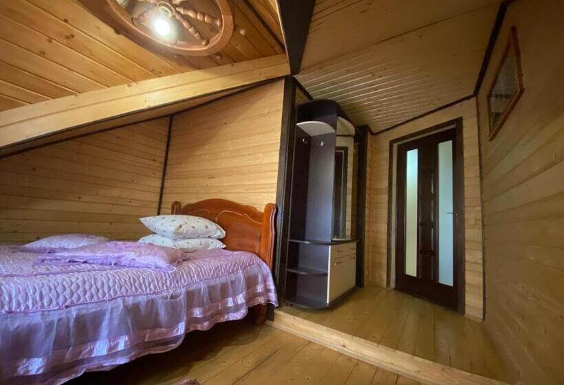 Апартаменты 3 Спальни, Plavianska Sadyba
