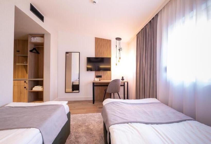 اتاق استاندارد, Pensiunea Casa Georgia