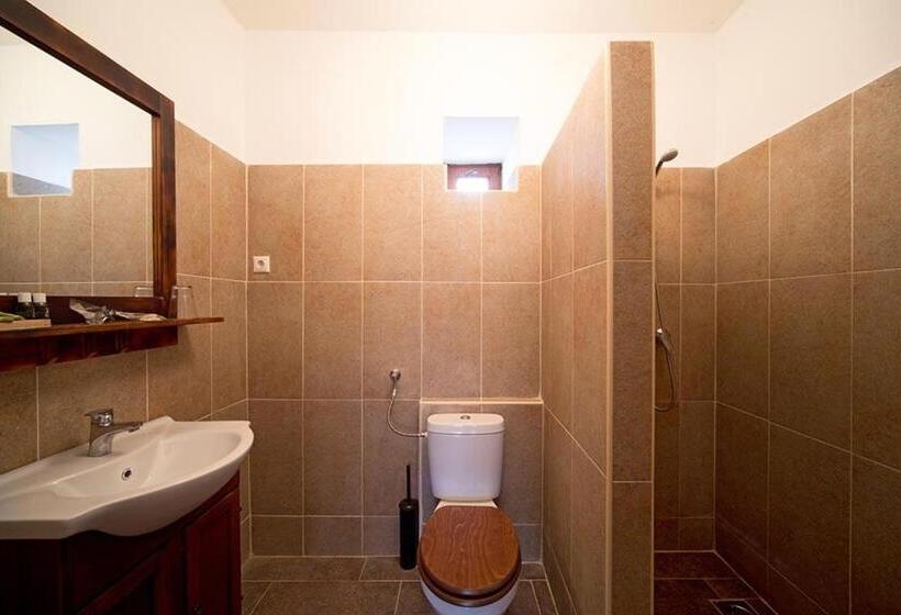 Номер Стандарт Индивидуальный, Barka Galéria Hotel és étterem