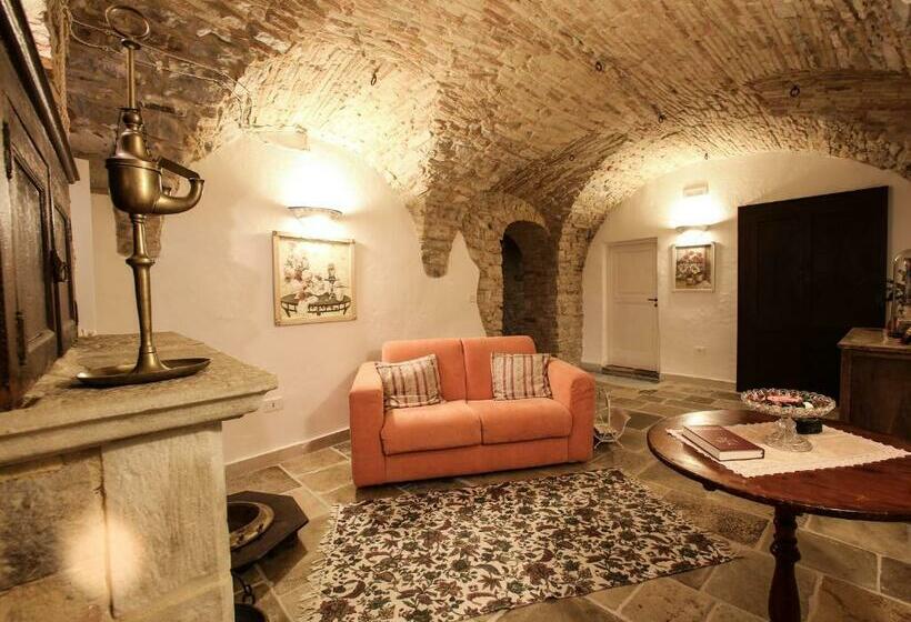 Номер Стандарт, I Templari Di Alberona
