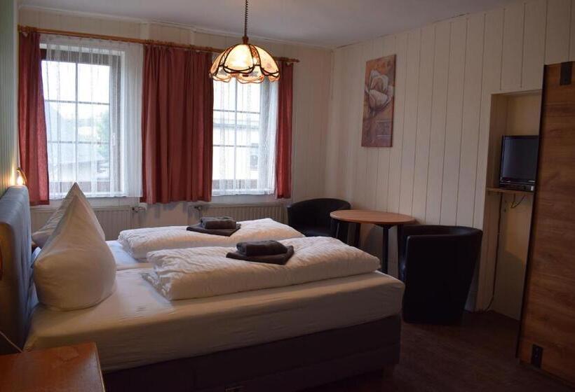Номер Стандарт, Landhotel Lichte Aue Lichtenau