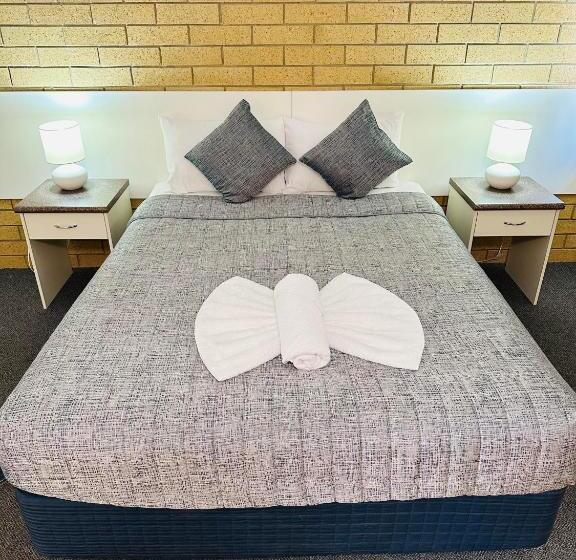 디럭스 룸, Mundubbera Motel