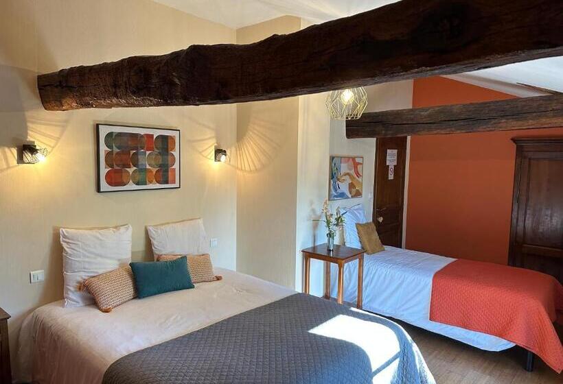 コンフォートトリプルルーム, Chambres D Hôtes Du Puy D Anché