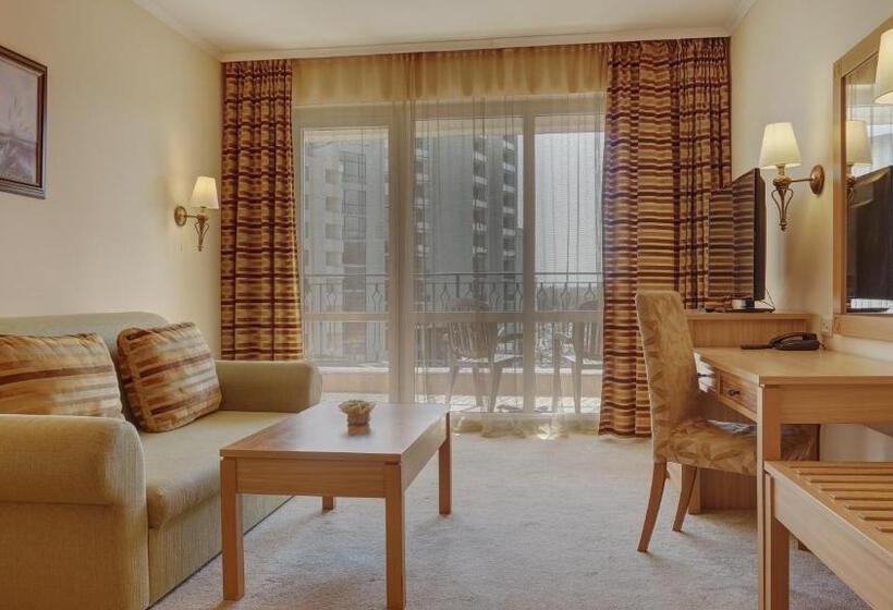 Апартаменты 1 Спальня, Dit Majestic Beach Resort