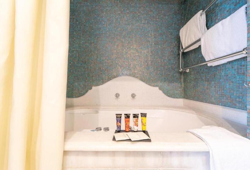 Полулюкс Вид на Сад, Relais Villa San Martino