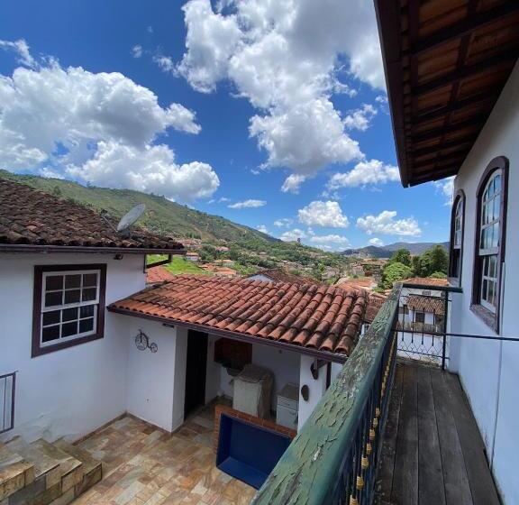 발코니가 있는 4인용 스탠다드 룸, Casa Do Alferes