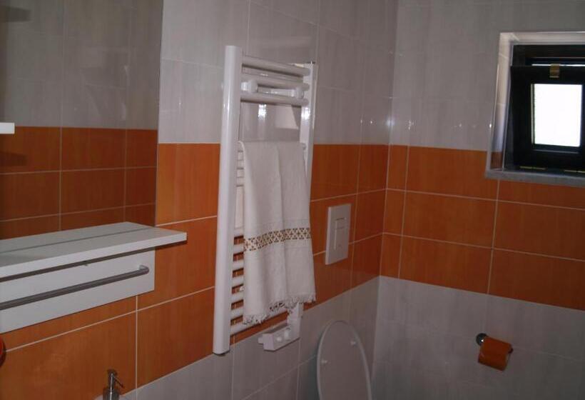 Номер Стандарт с Балконом, B&b Mamma Elena