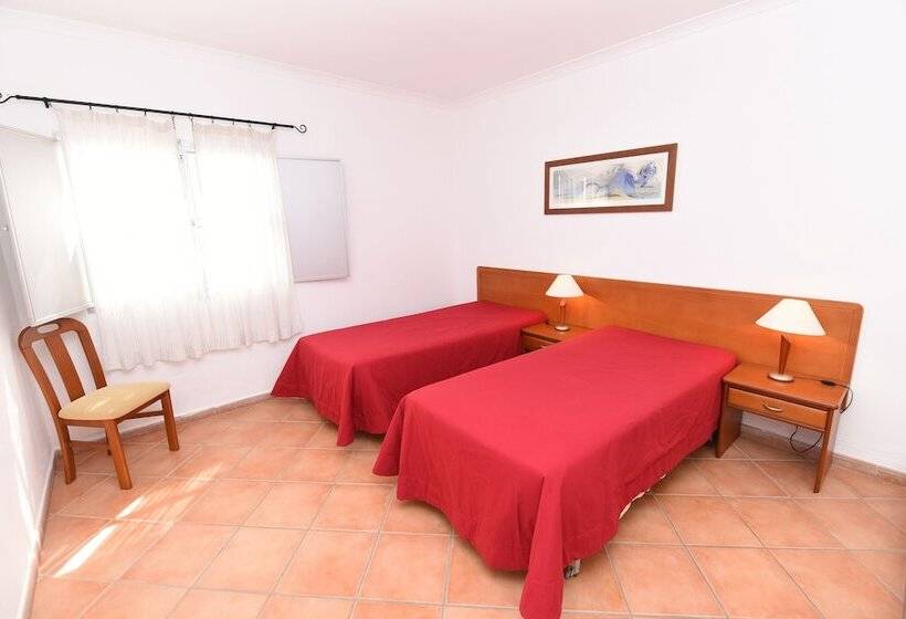 Апартаменты 2 Спальни, Monte Dos Avos Village  Pet Friendly