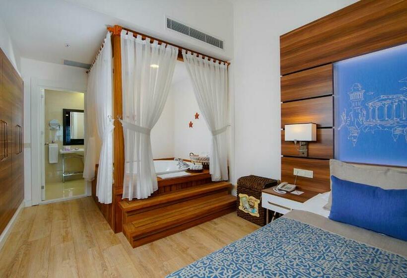Люкс с гидромассажем, Limak Atlantis Deluxe Hotel Belek