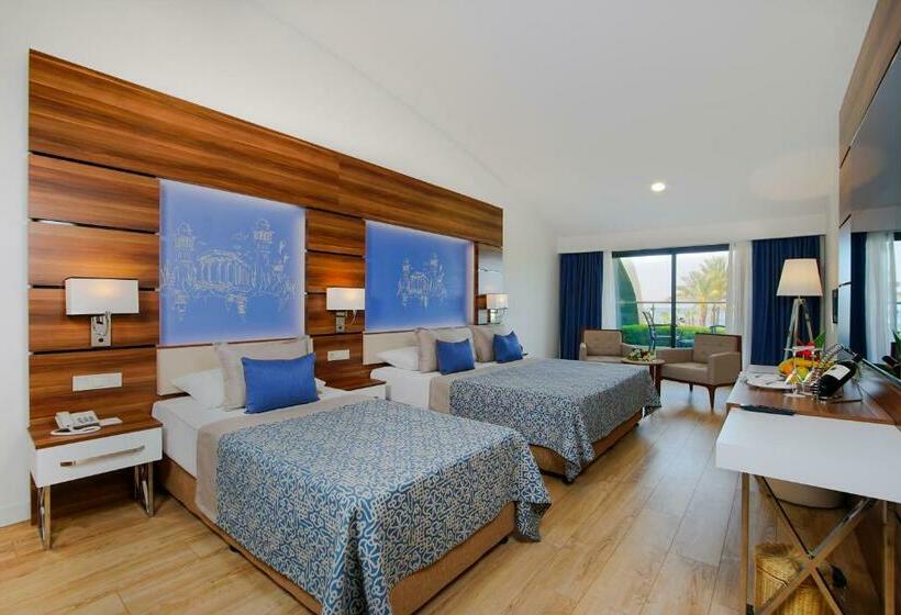 Люкс с гидромассажем, Limak Atlantis Deluxe Hotel Belek