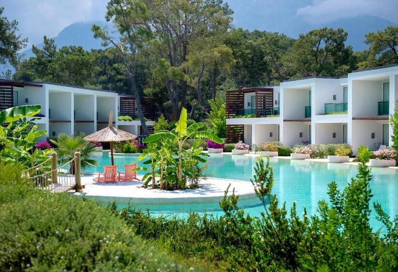 ویلای یک اتاق خوابه با استخر شنا, Rixos Premium Tekirova, The Land of Legends Access