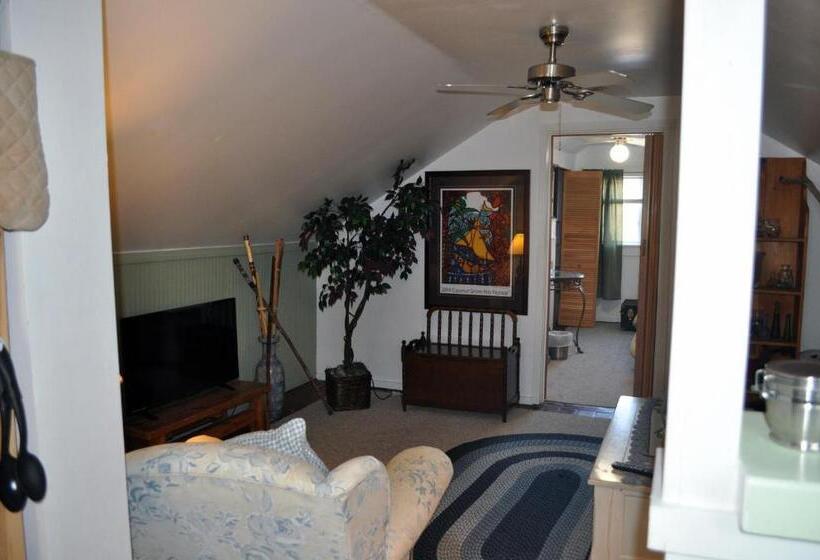 Апартаменты 1 Спальня, Otter Creek Inn