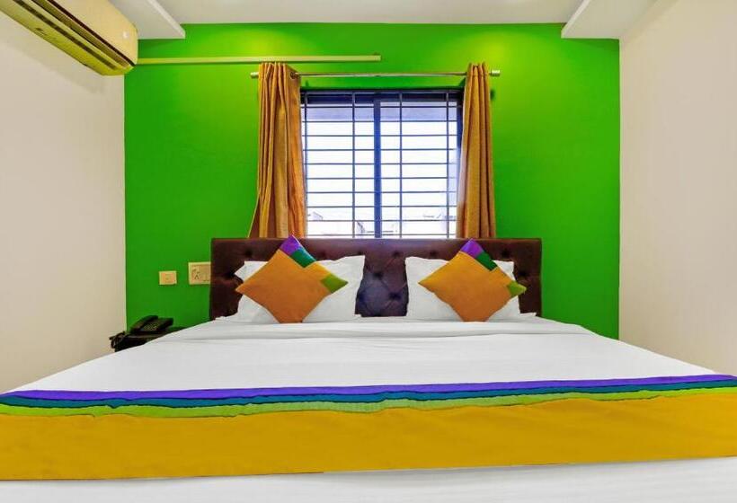 اتاق استاندارد, Itsy Hotels Carnival Inn