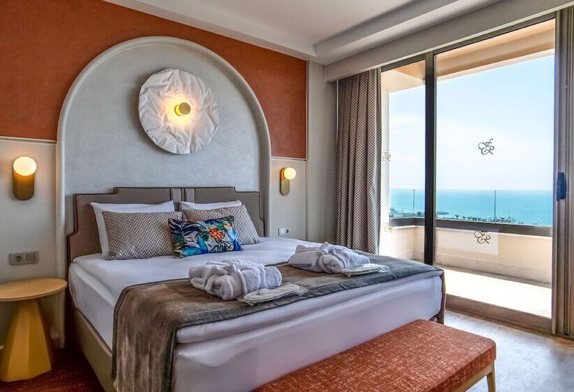 اتاق استاندارد با چشم‌انداز دریا, Fame Residence Lara & Spa
