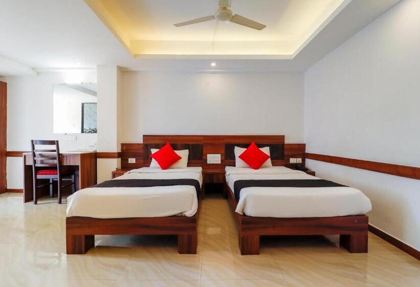 三人经典房间, Capital O Sai Arya Residency