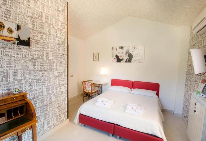 标准三人间, La Magnolia B&b