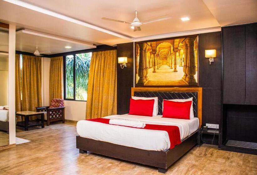 Номер Superior Кровать Кинг, Monteria Resort