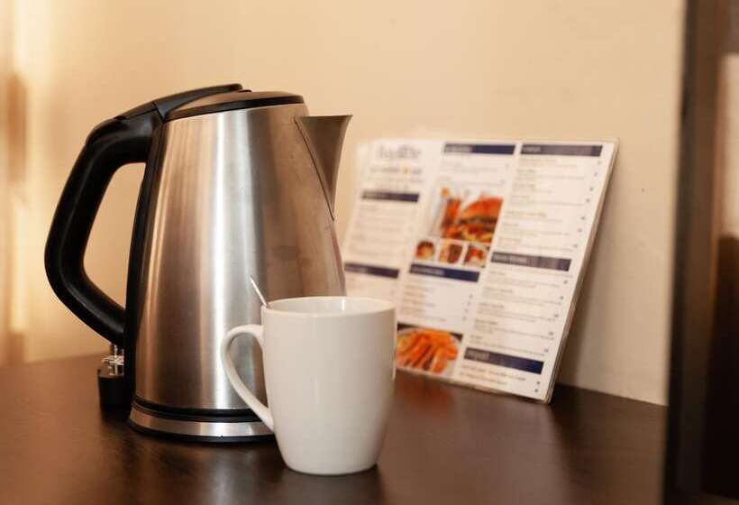 Номер Стандарт, Bayside Hotel 100 Pixley Kaseme Street