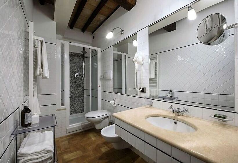 اتاق سوپریور, Relais Osteria Dell Orcia