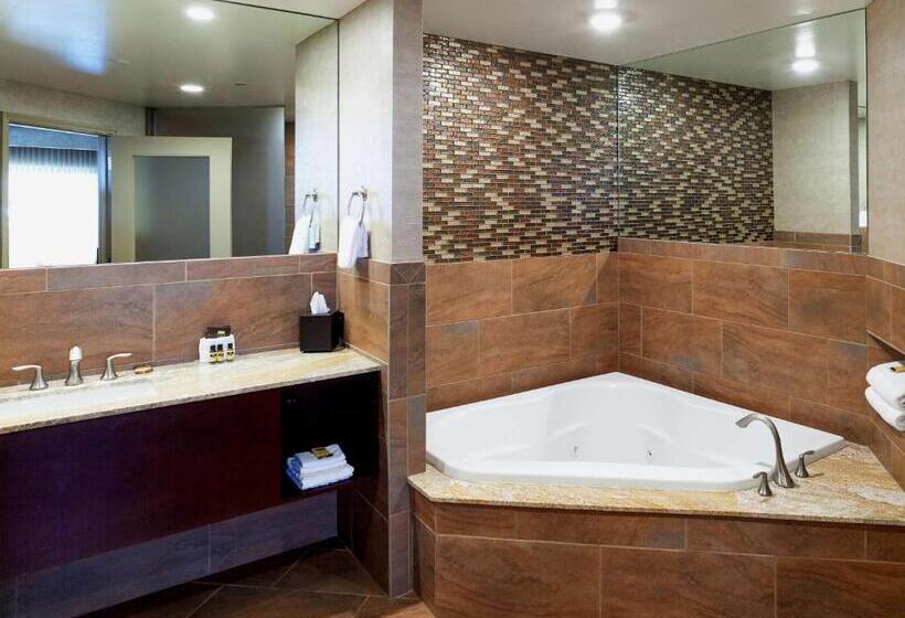 Люкс Deluxe Кровать Кинг, Squire Resort At The Grand Canyon, Bw Signature Collection