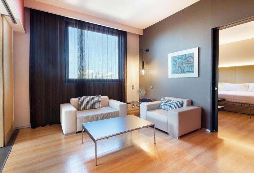 جناح جونيور, Barceló Valencia
