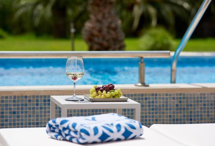 اتاق اجرایی, Mythos Palace Resort & Spa
