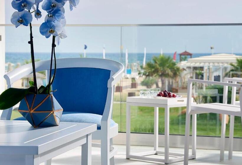 سوییت جونیور, Mythos Palace Resort & Spa
