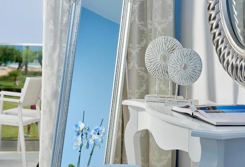 سوئیت جونیور با استخر, Mythos Palace Resort & Spa