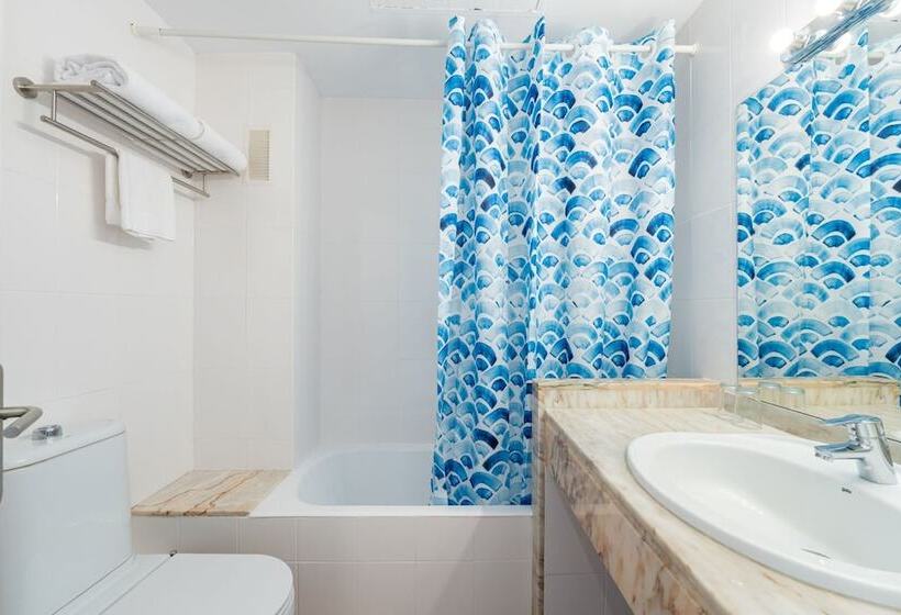 Полулюкс Вид на Бассейн, Aparthotel Ferrer Lime Isabel
