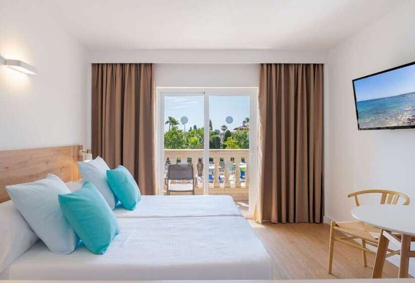 Полулюкс Вид на Бассейн, Aparthotel Ferrer Lime Isabel