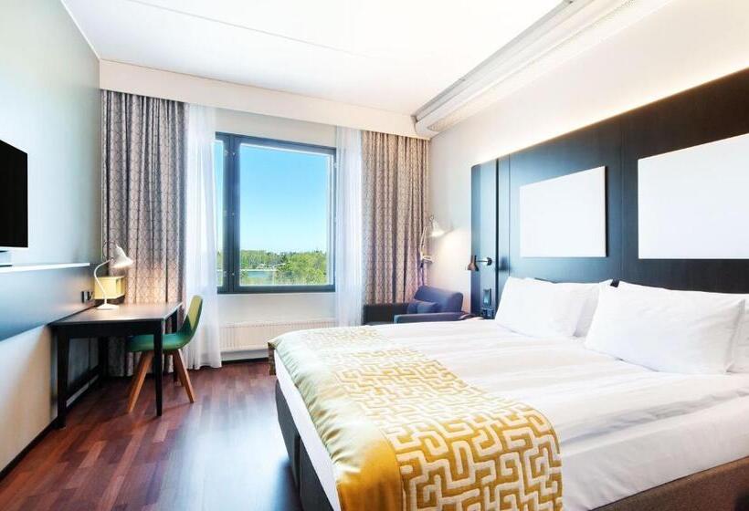Номер Стандарт Двуспальная Кровать, Holiday Inn Helsinki West   Ruoholahti, An Ihg