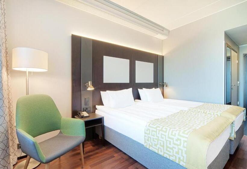 Номер Стандартный с Видом, Holiday Inn Helsinki West   Ruoholahti, An Ihg
