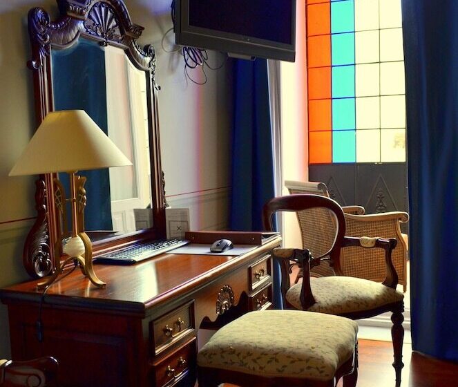 주니어 스위트, Mirador De Llerena