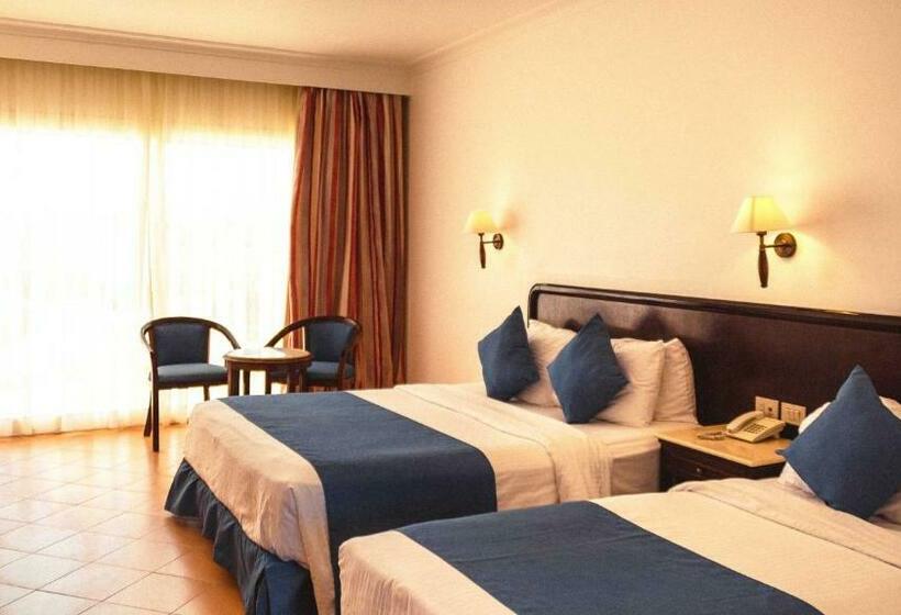 Chambre Familiale Vue Jardin, Labranda Royal Makadi