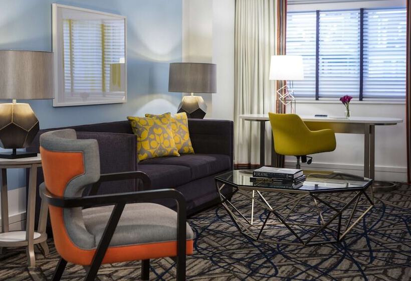 디럭스 스위트, The Royal Sonesta Washington Dc Dupont Circle