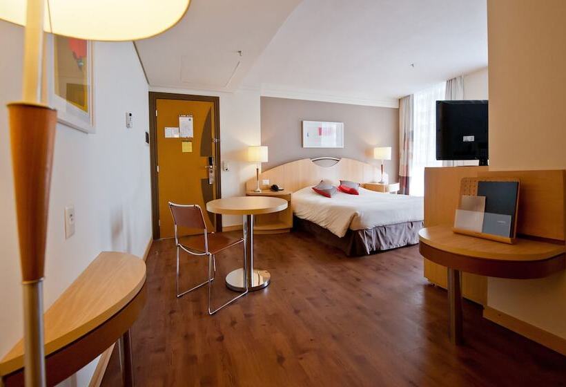 سوییت جونیور, Nacional Inn Jaragua Sao Paulo