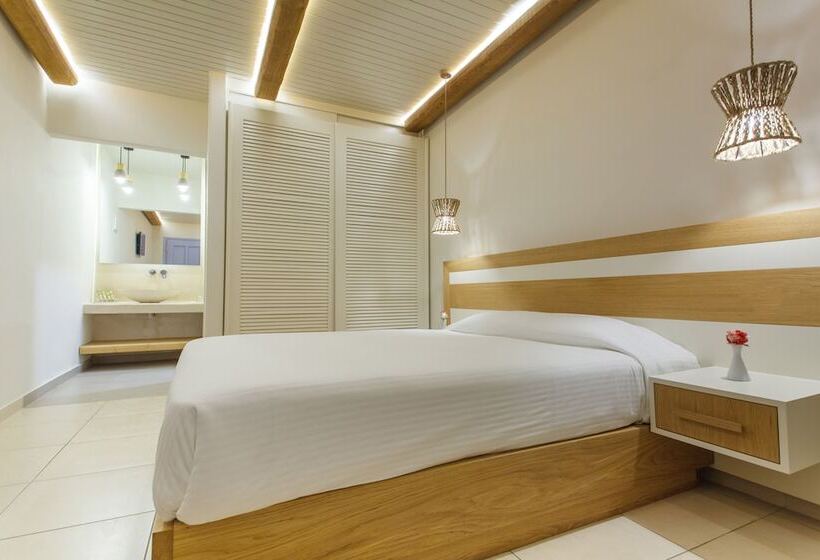 Номер Стандарт Вид на Бассейн, Aeolos Resort